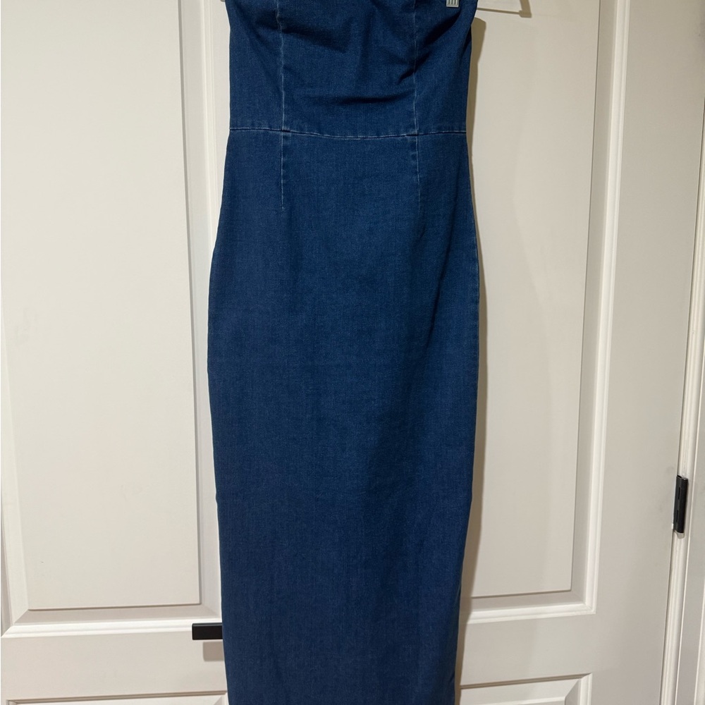 Elegant Blue Denim Strapless Dress